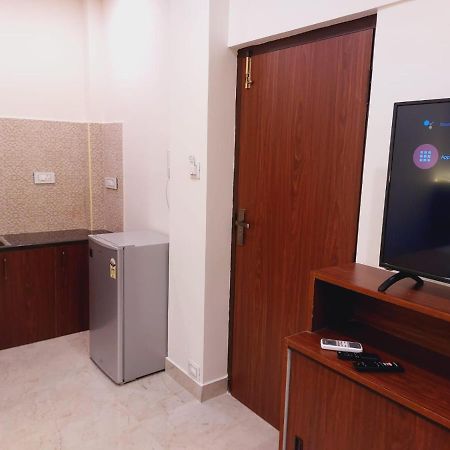 Chippy Residency Hotel Ченай Екстериор снимка